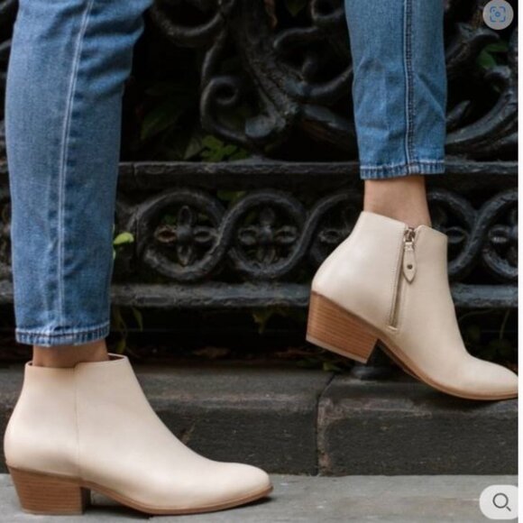 Thursday Boot Company Shoes - Thursday Boot Company Downtown Leather Beige Ankle Boots Size 7 US